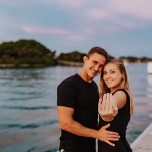 Meet your Posher, Casey